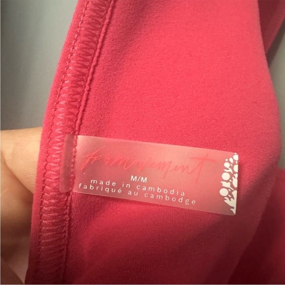 Free People Movement Never Better Color Block Crop Tank Size Medium NWT - Picture 9 of 11